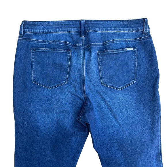 Chicos So Slimming Jeans Womens High Rise Stretch Dark Wash Short Pockets 14 - Picture 5 of 12